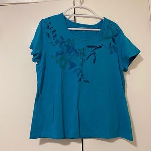 Croft&Barrow blue floral t-shirt